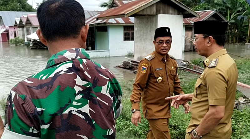 Banjir di Desa Sambo Mulai Surut, Warga Kembali Beraktivitas