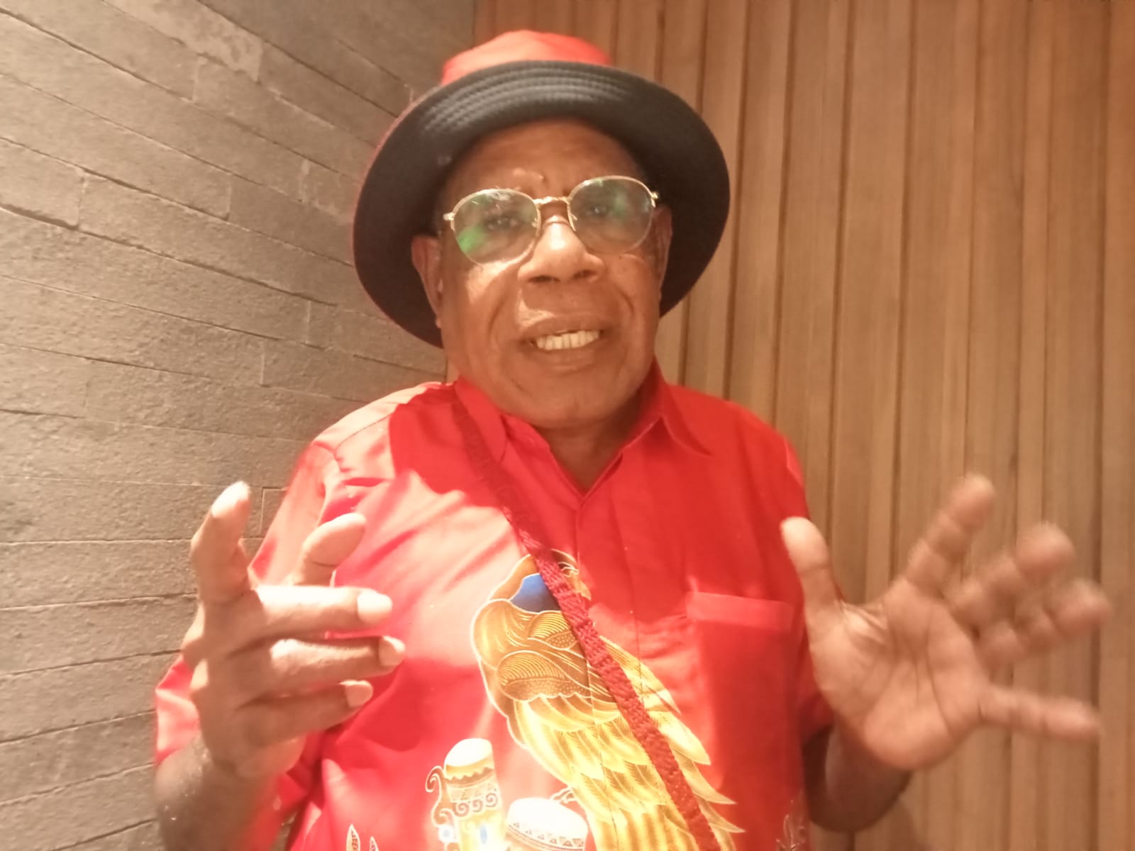 Obet Arik Ayok Rumbruren.