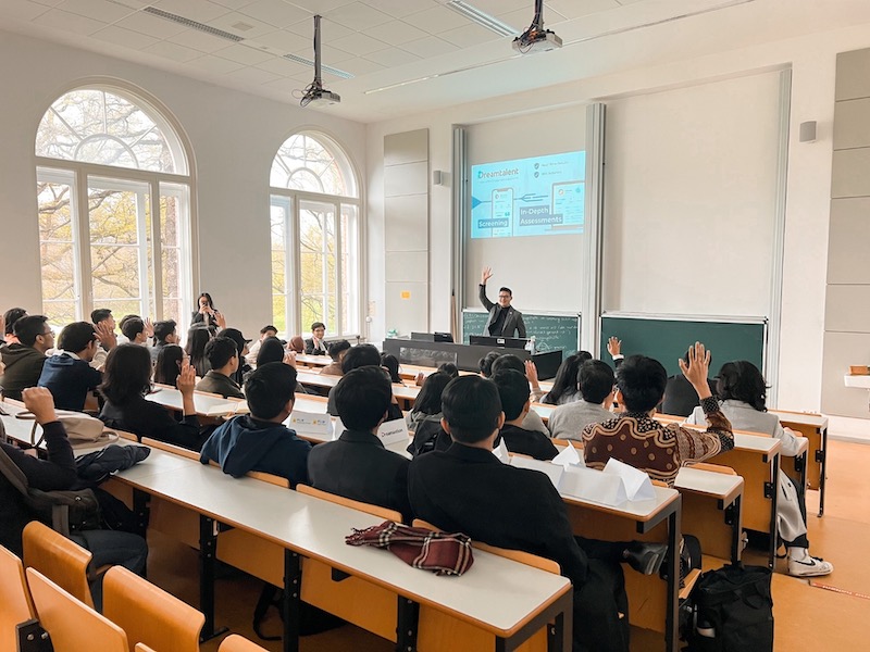 Dreamaxtion Sukses Wakili Indonesia di Hannover Messe 2023, Jerman