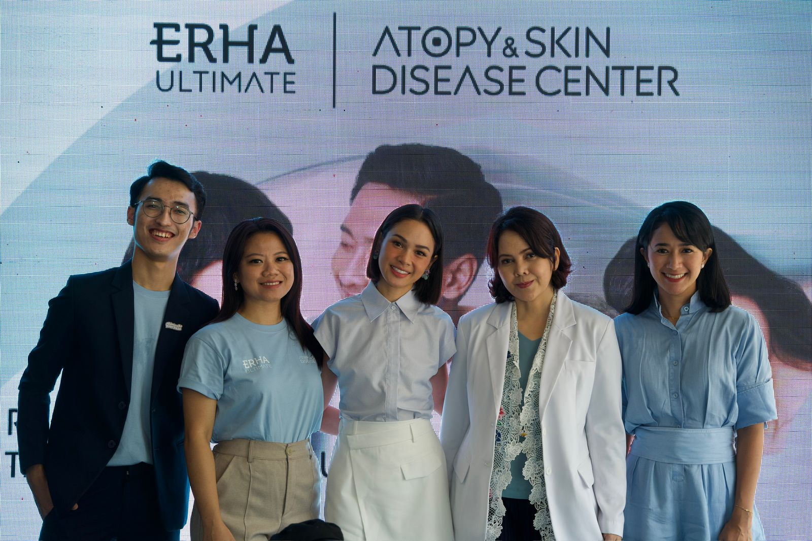 Acara peluncuran Atopy and Skin Disease Center diadakan di 100 Eatery & Bar, Jakarta Pusat, Selasa (30/5). 