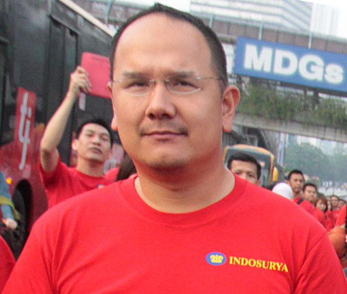 CEO Indosurya Group Henry Surya divonis 18 tahun penjara dan denda 15 miliar dalam kasus pengelapan dana nasabah.