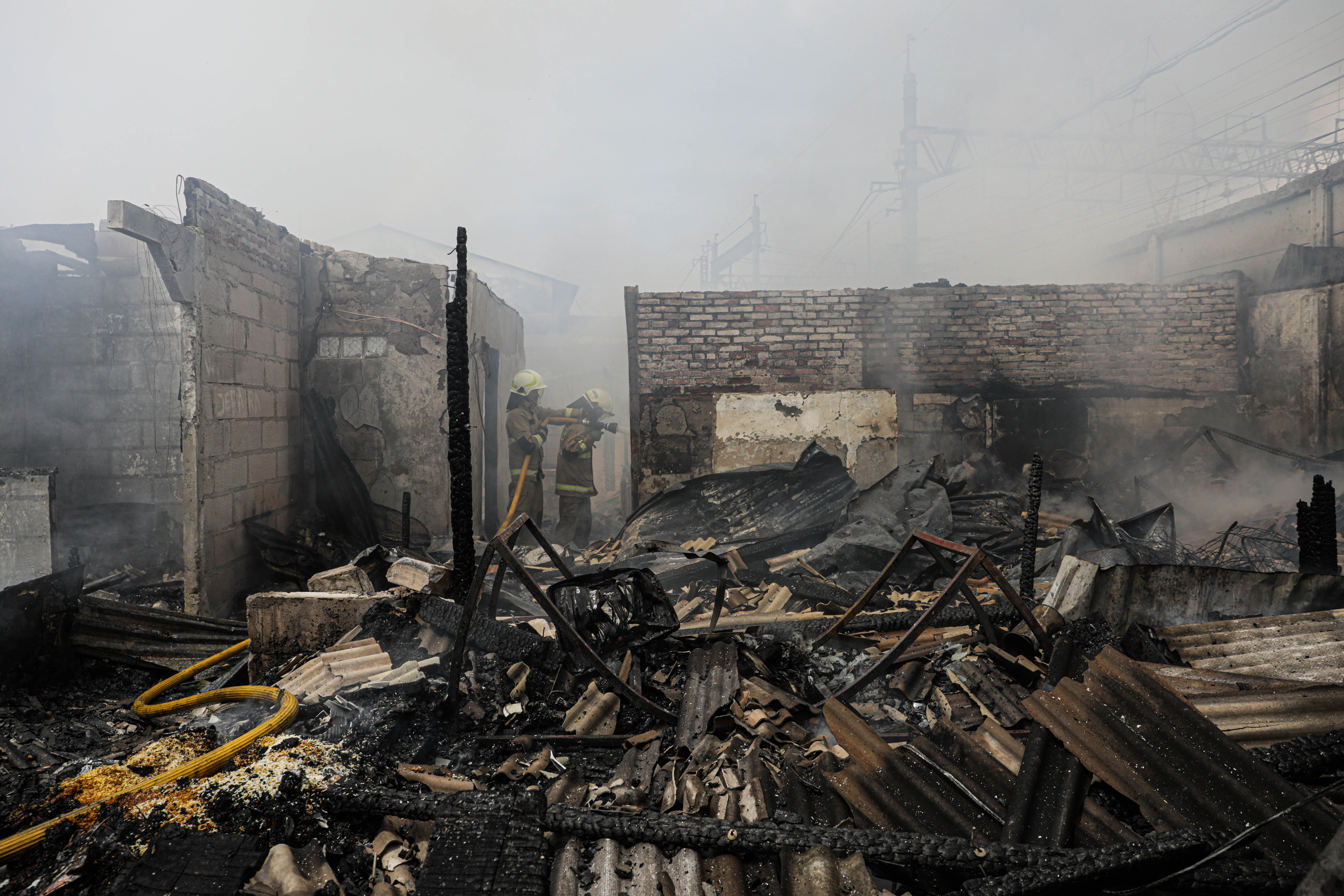 22 Kios di Pasar Cineam Terbakar, Estimasi Kerugian Capai Rp2 Miliar