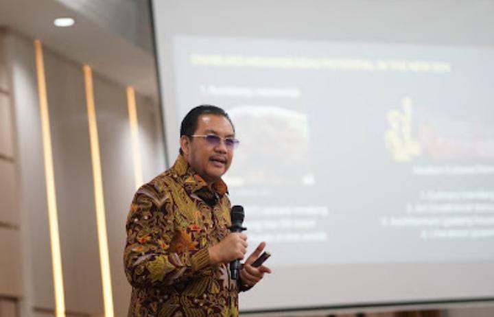 Denny JA: Istilah Petugas Turunkan Elektabilitas Ganjar Pranowo