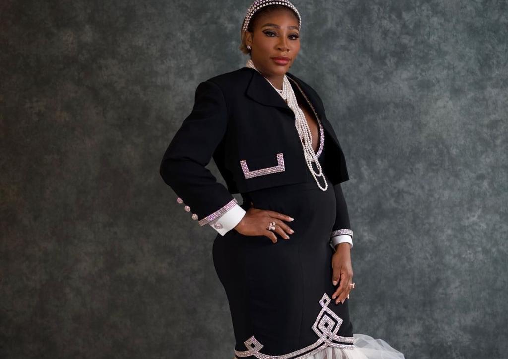 Serena Williams meluncurkan proyek terbarunya di karpet merah Met Gala 2023 New York pada hari Senin (1/5).
