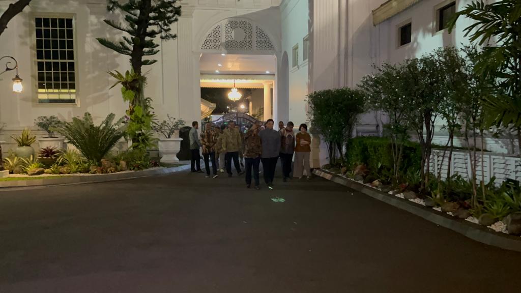 Pimpinan media memenuhi undangan Jokowi di Istana Presiden