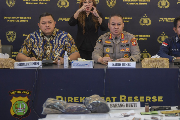 Konferensi Pers Polda Metro Jaya Soal Kasus Penembakan Kantor MUI.