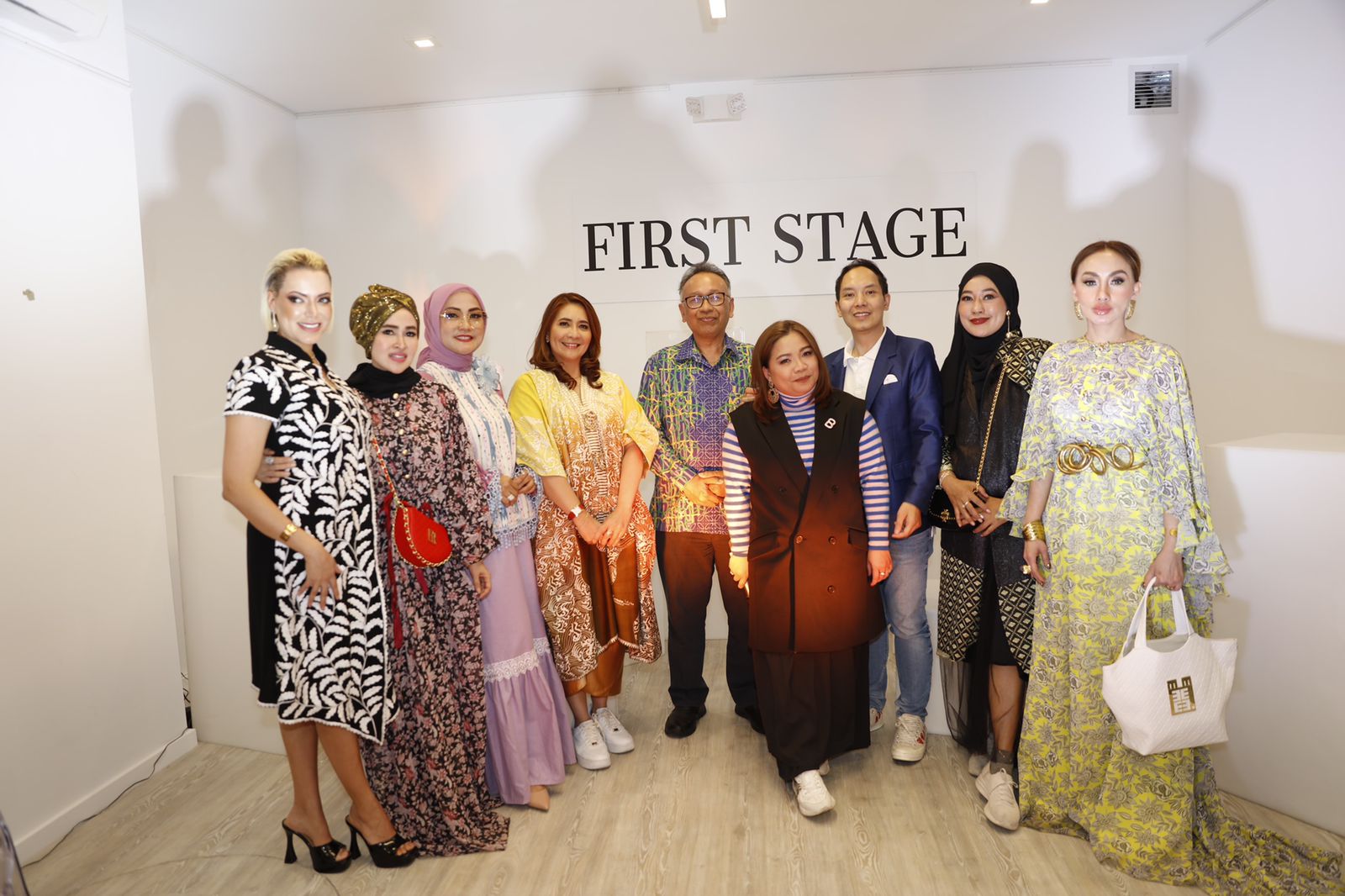 Fashion Show First Stage New York yang digelar di Kota New York, Amerika Serikat.