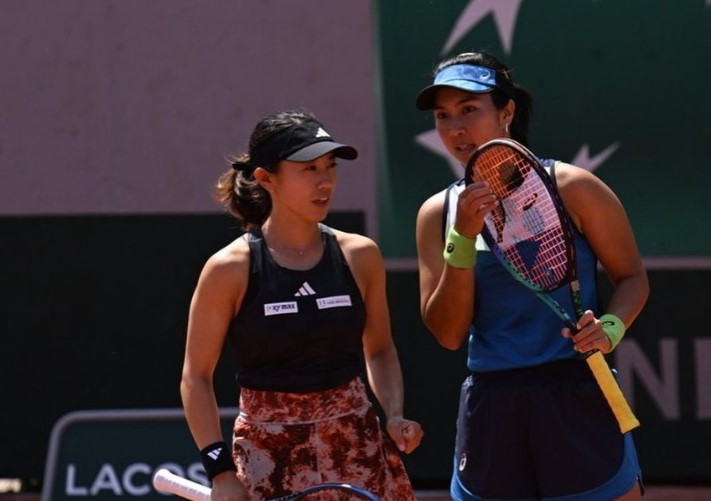 Ganda putri Aldila Sutjiadi (kanan) dan Miyu Kato