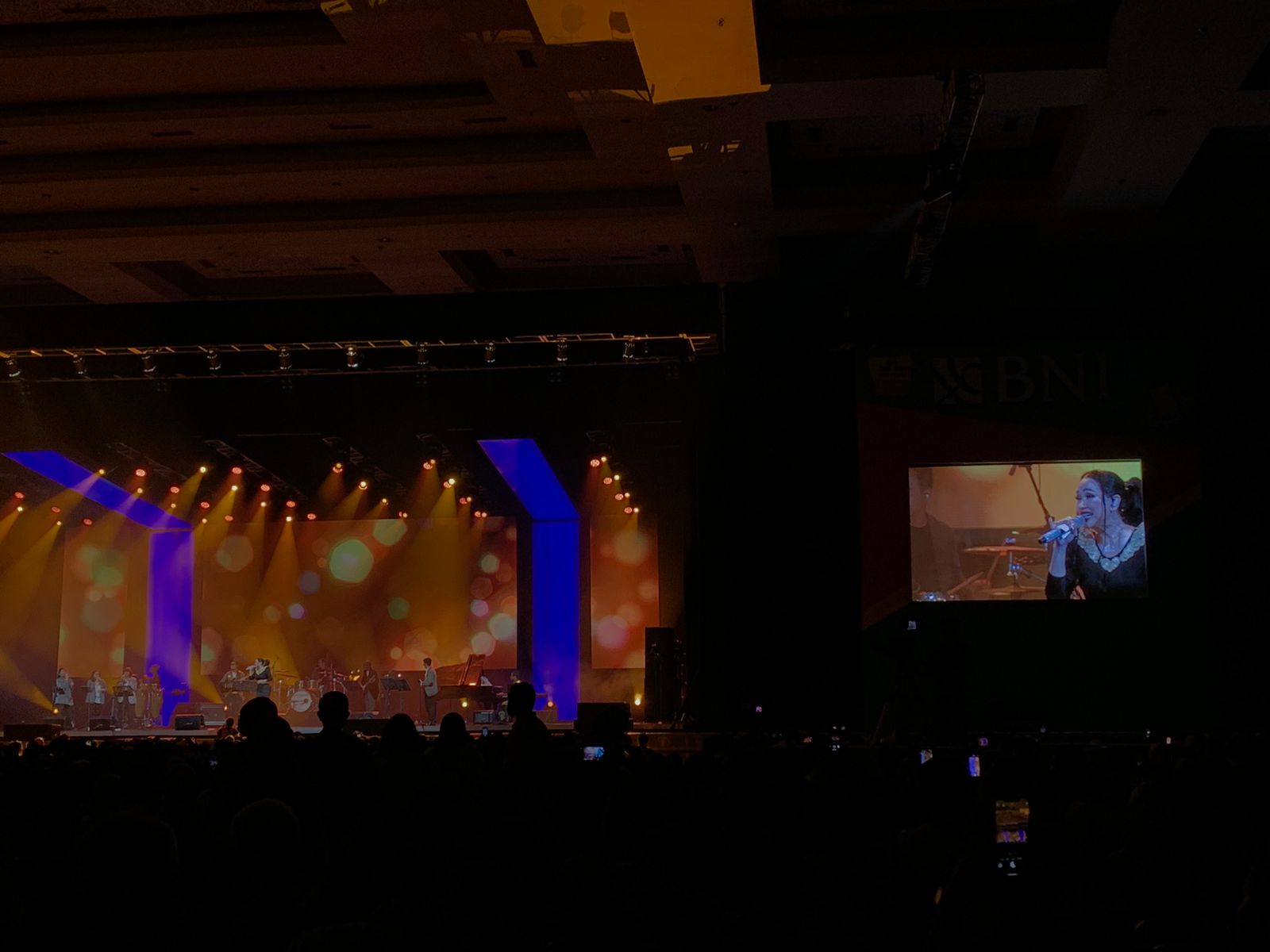 Penampilan Titi DJ di Panggung BNI Java Jazz 2023, Jumat (2/6)