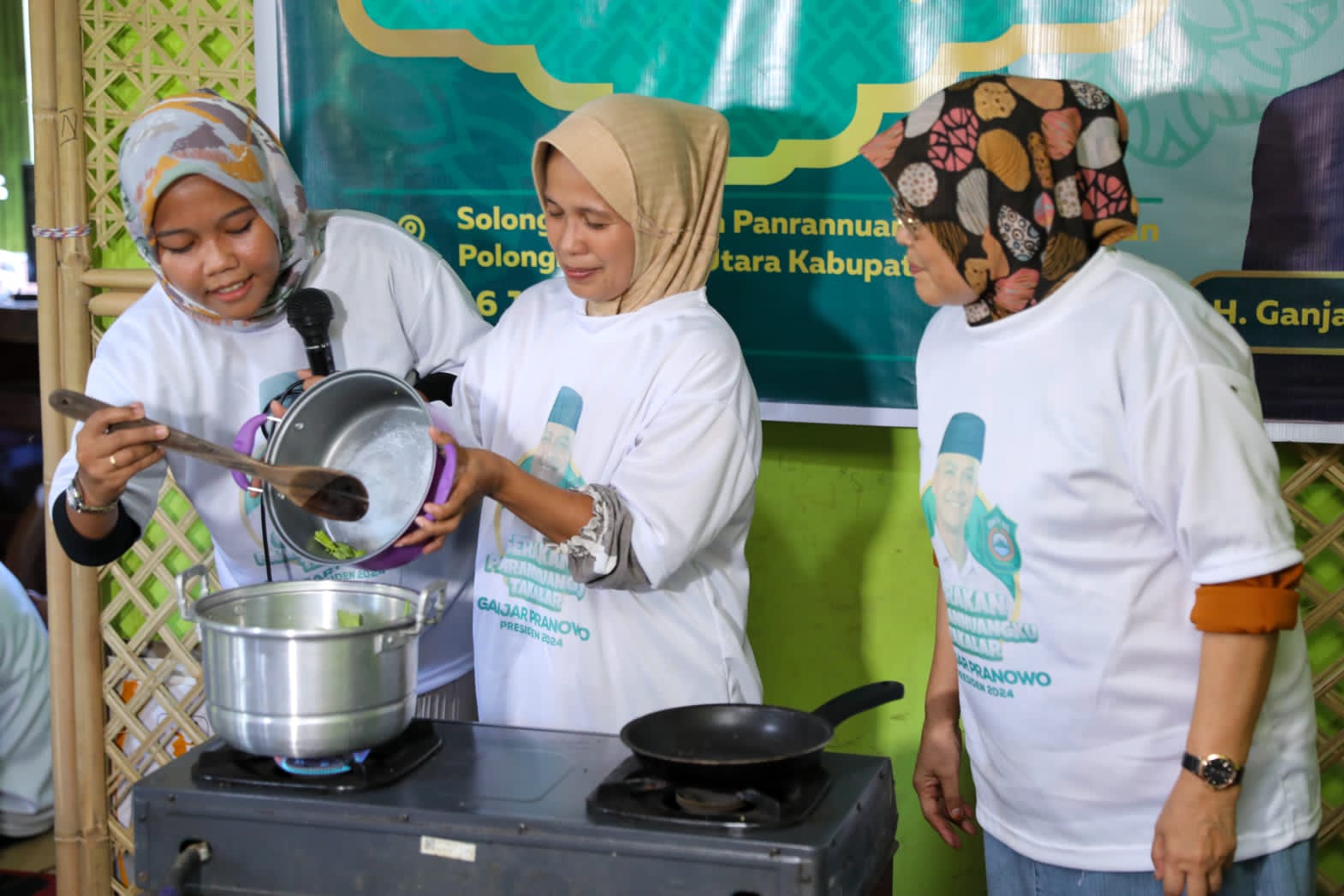 Pelatihan membuat kuliner Barobbo di Takalar, Sulawesi Selatan