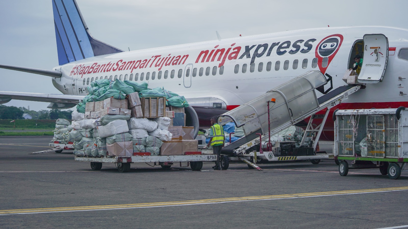  Ninja Cargo menggunakan armada yang sama dengan layanan Ninja Regular, sehingga memiliki SLA yang sama.