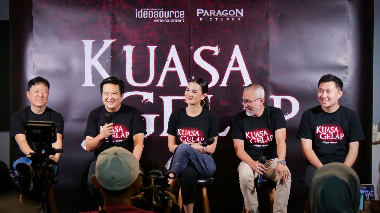Konferensi pers film Kuasa Gelap