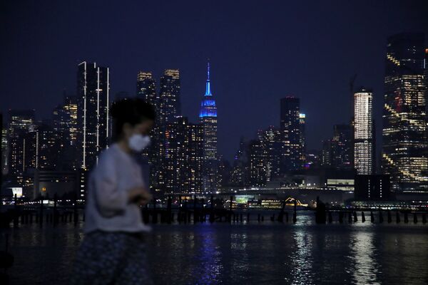 Kualitas udara di New York memburuk akibat asap dari kebakaran hutan di Kanada.