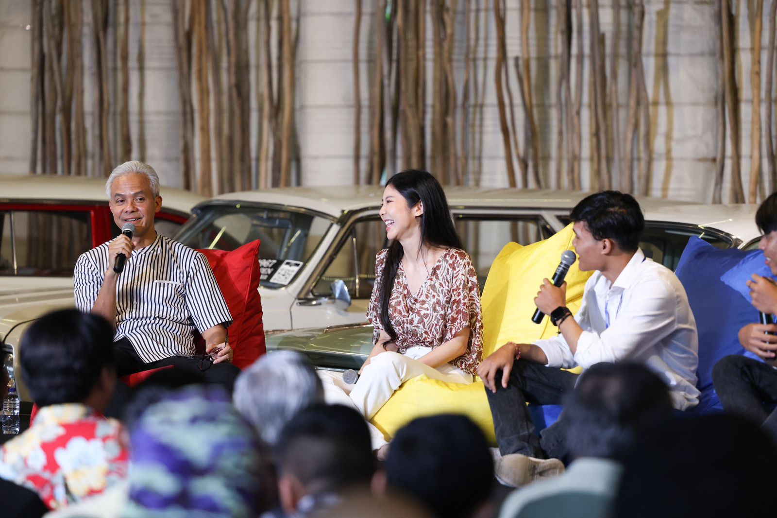 Ganjar Perkenalkan Aplikasi Jeknyong untuk Kelola Sampah