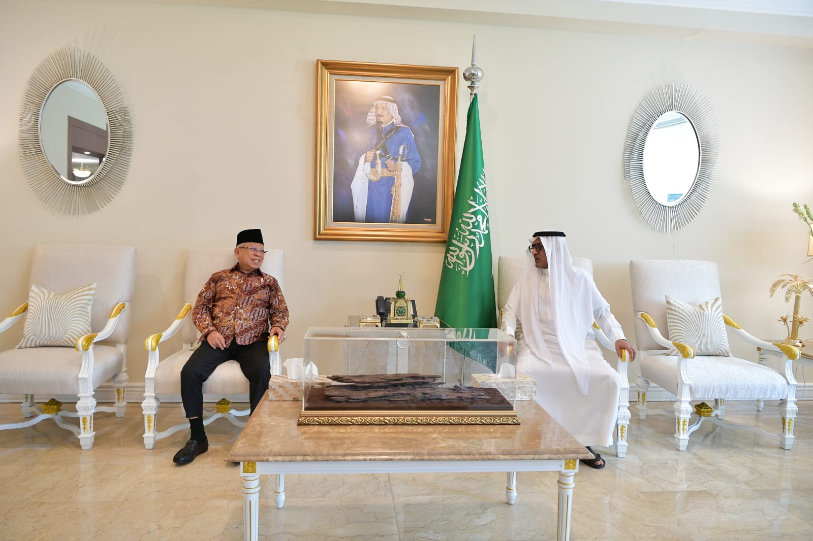 Wakil Presiden Ma'ruf Amin bertemu Duta Besar Kerajaan Arab Saudi Faisal Abdullah