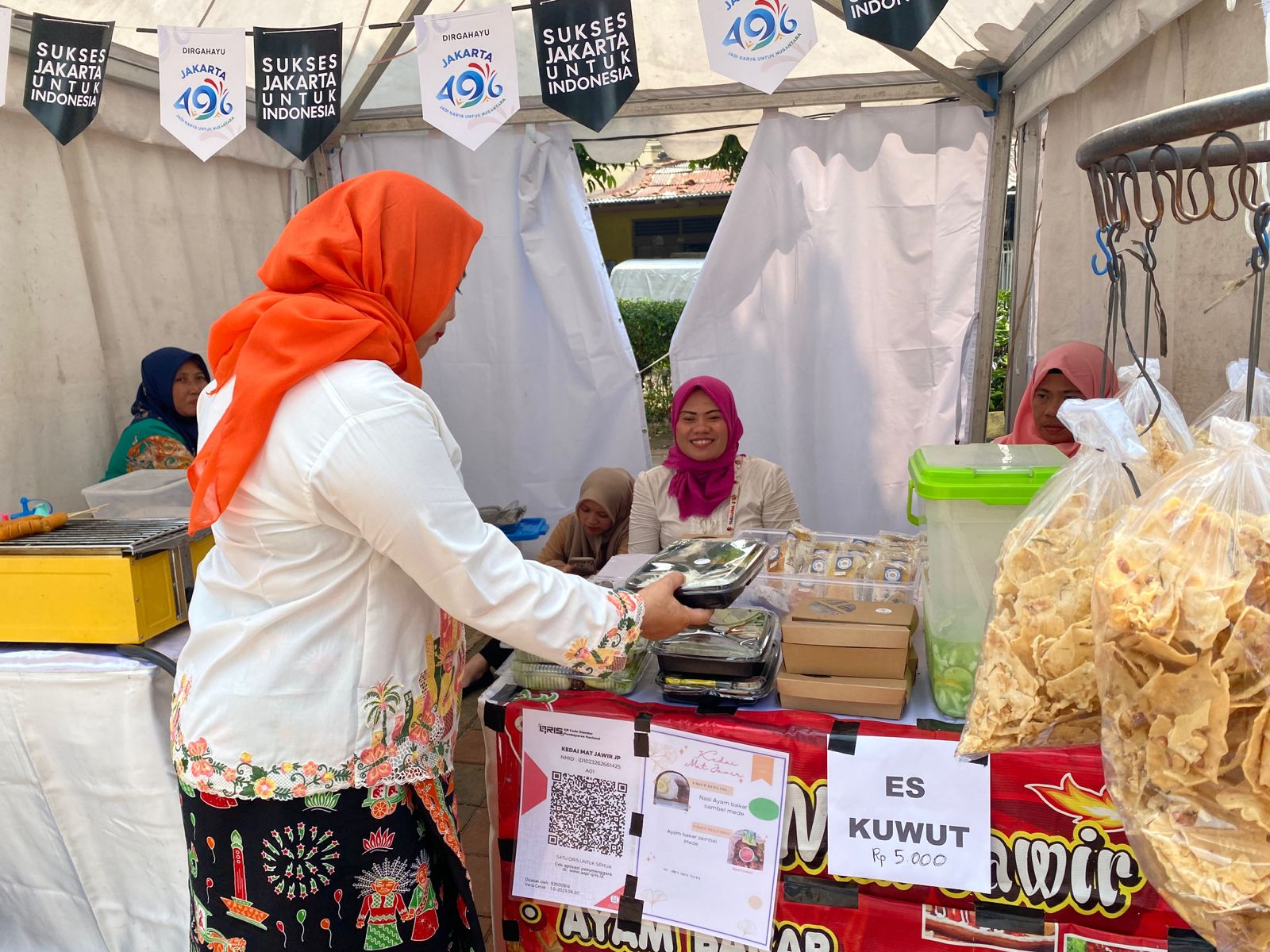 Bazar UMKM meriahkan HUT Ke-496 DKI Jakarta di wilayah Jakarta Timur