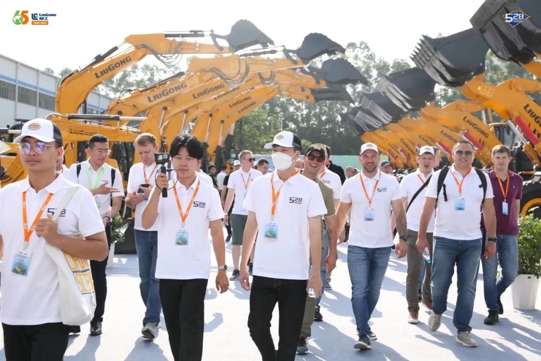 Liugong menggelar Festival Pelanggan Global di Kota Liuzhou, Tiongkok, 28-30 Mei.