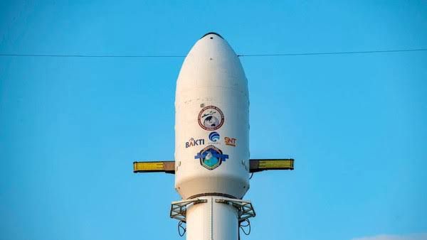 Sarelit Satria-1 yang diluncurkan oleh Space X