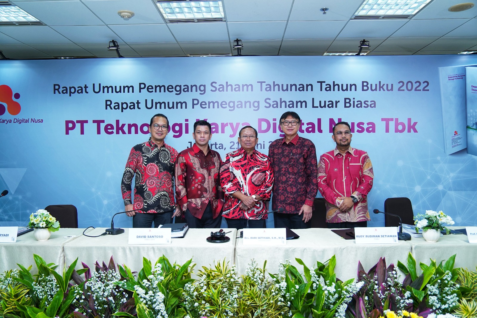 RUPST dan RUPSLB PT TKDN