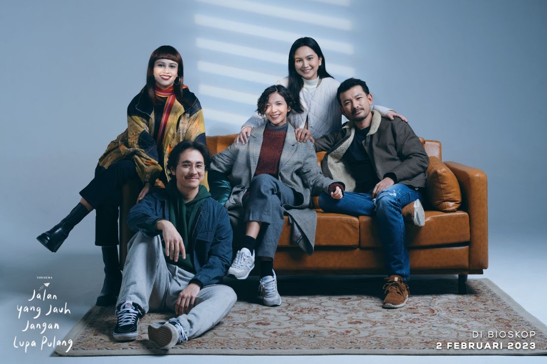 Poster film Jalan yang Jauh Jangan Lupa Pulang