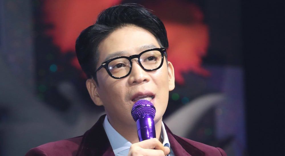 MC Mong bantah jadi kekuatan luar yang mempengaruhi Exo Baekhyun, Xiumin, dan Chen keluar dari SM Entertainment