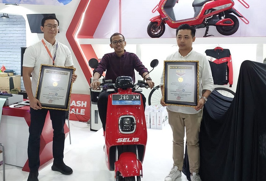 Selis E-Max Long Range Raih Rekor MURI