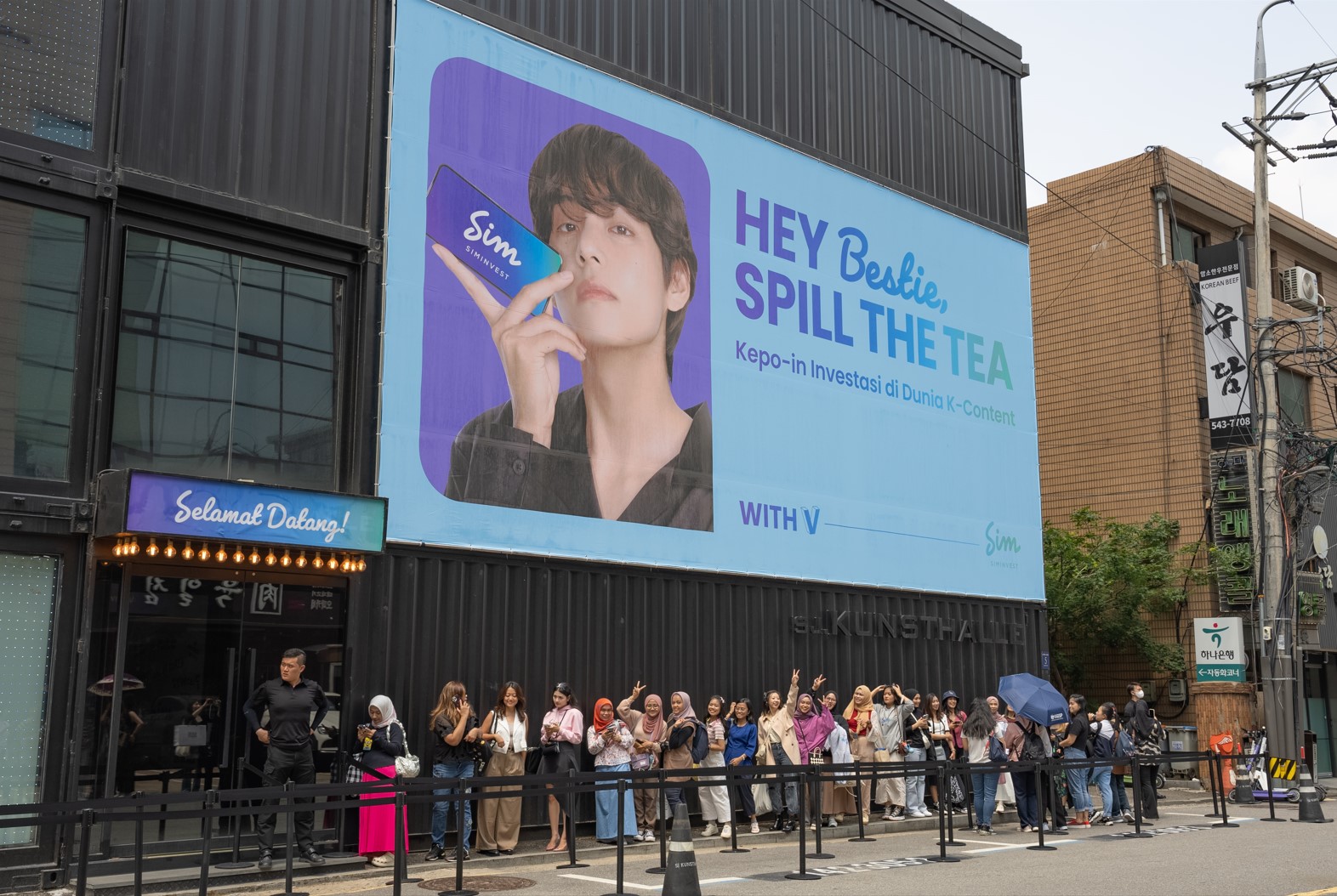 Para peserta SimInvestival Goes to Korea sebelum bertemu V BTS