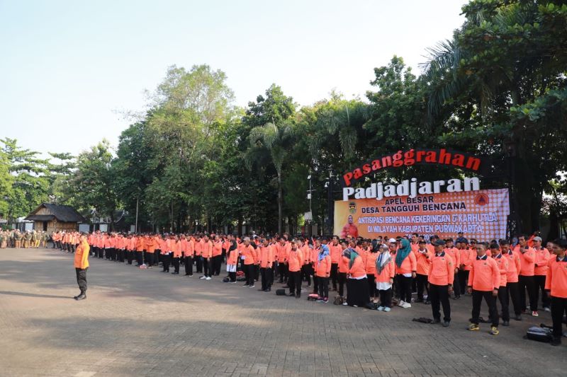 Ribuan relawan untuk menanggulangi potensi bencana alam dan kebakaran hutan dan lahan (karhutla) telah disiapkan Pemkab Purwakarta.