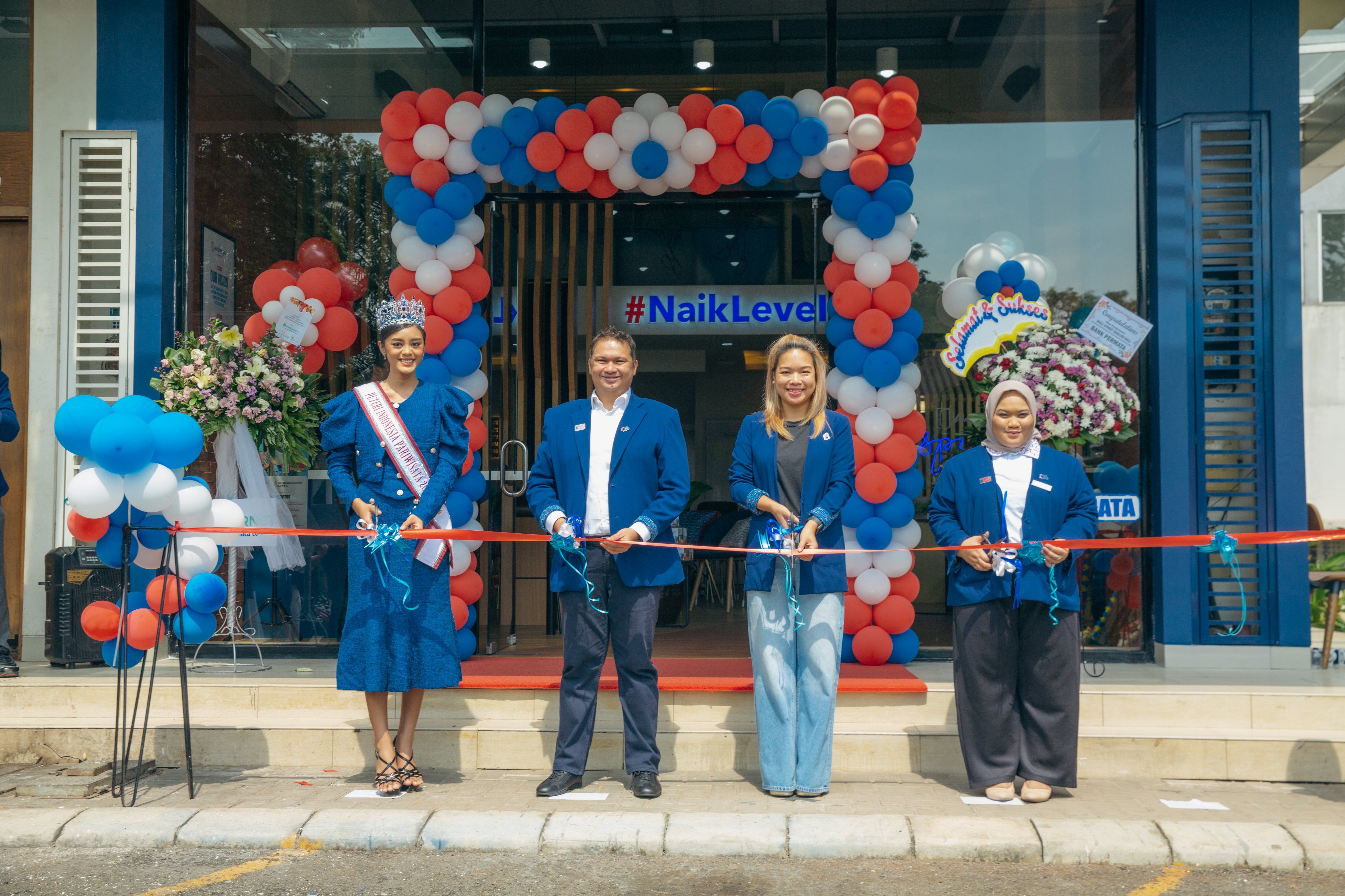 Pembukaan Wall Street English Indonesia di Bekasi