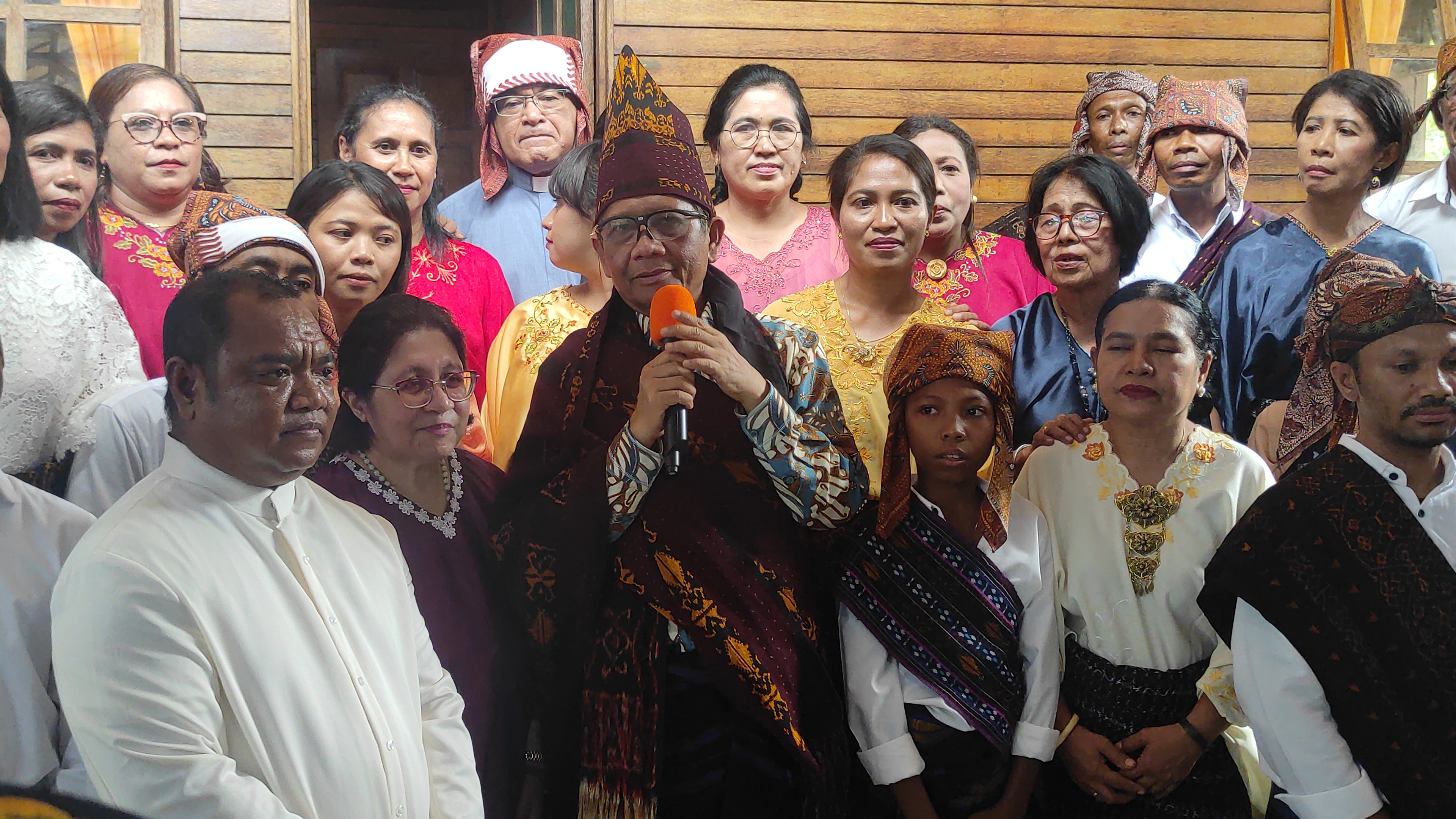 Mafmud MD ketika berkunjung di Kabupaten Sikka, Nusa Tenggara Timur.