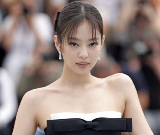 Member Blackpink, Kim Jennie