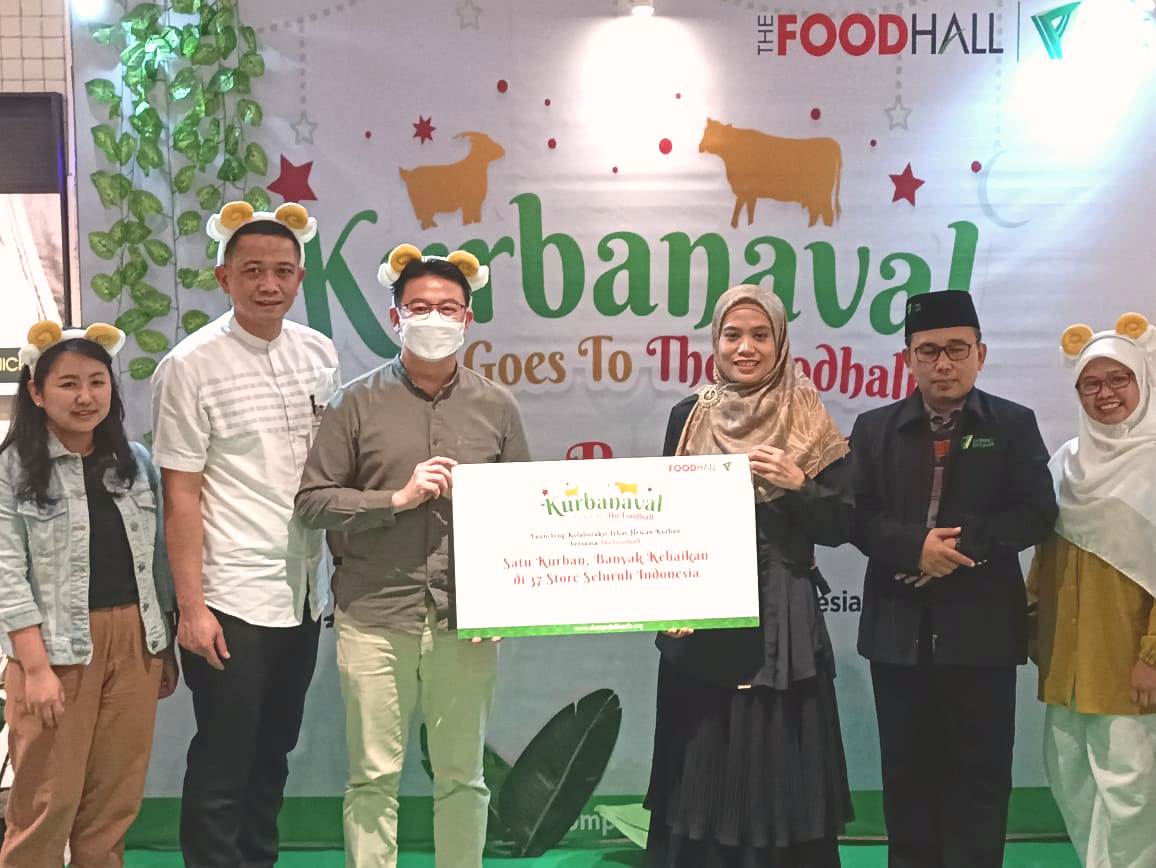 Kerja sama dalam program tebar hewan kurban.