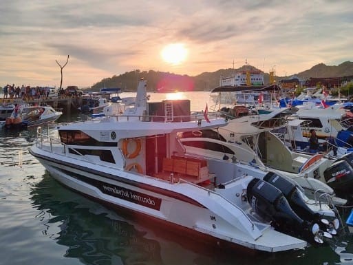 Speedboat Wonderful Komodo.