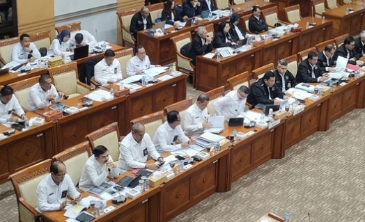 Rapat Komisi III DPR dengan BNN dan BNPT