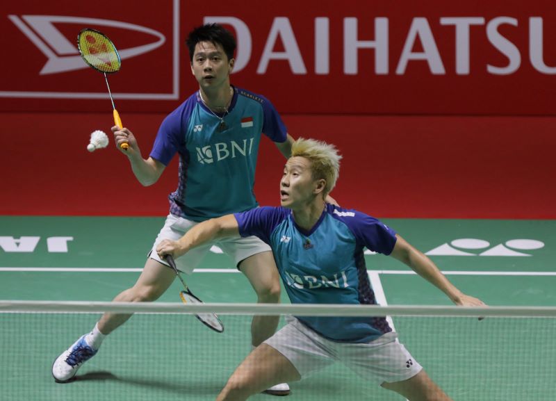 Marcus Gideon Cedera, Kevin Sanjaya Ganti Pasangan