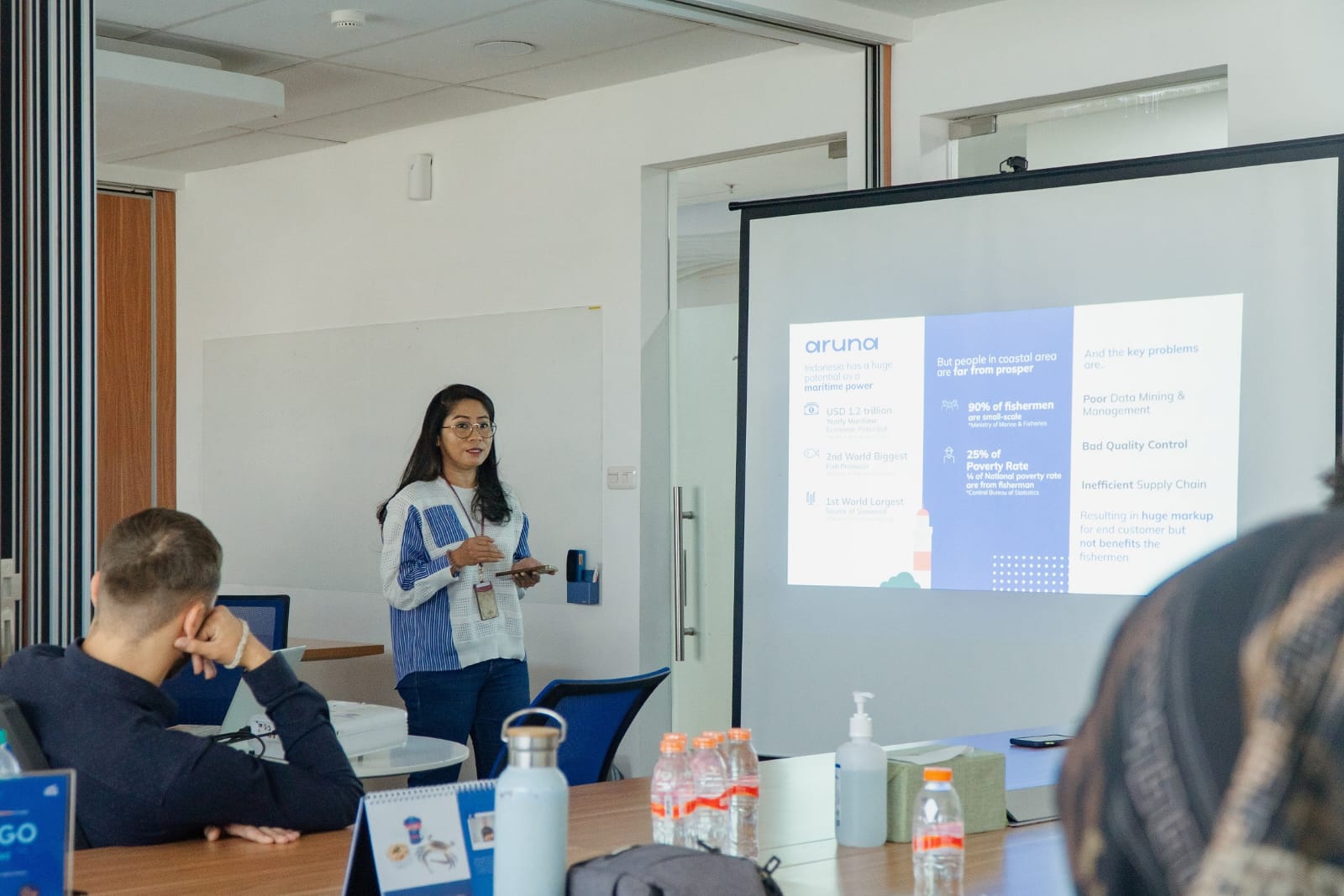 Mahawiswa Phd dari Wageningen University and Research (WUR) Belanda mengunjungi kantor Aruna