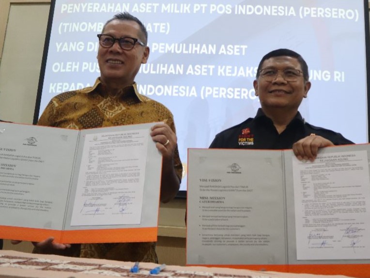 PT Pos Indonesia menerima kembali dua asetnya dari Pusat Pemulihan Aset Kejaksaan Agung, Jakarta, Kamis (22/6).