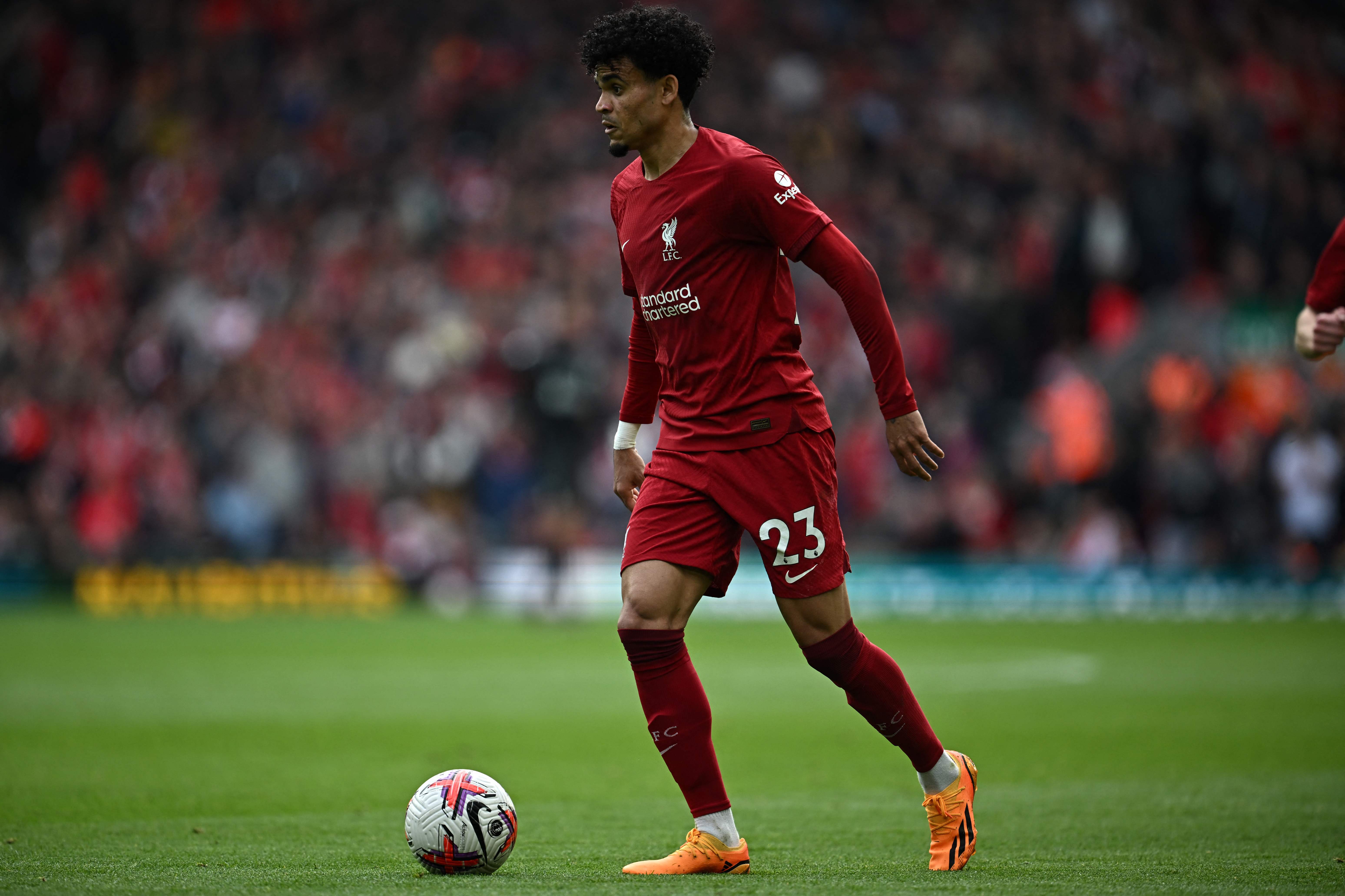 Pemain Liverpool Luis Diaz