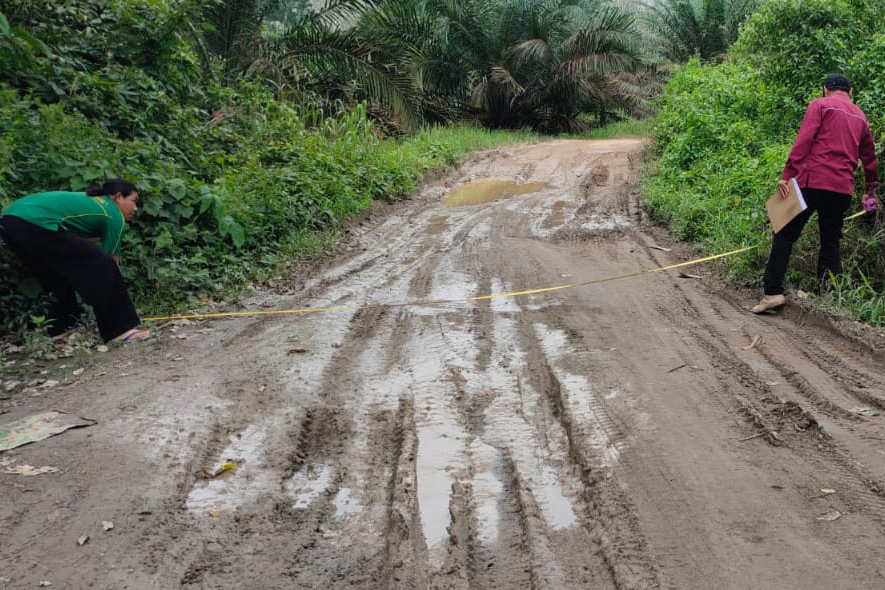 15 Tahun, Jalan di Kampung Kerasak belum Juga Mulus