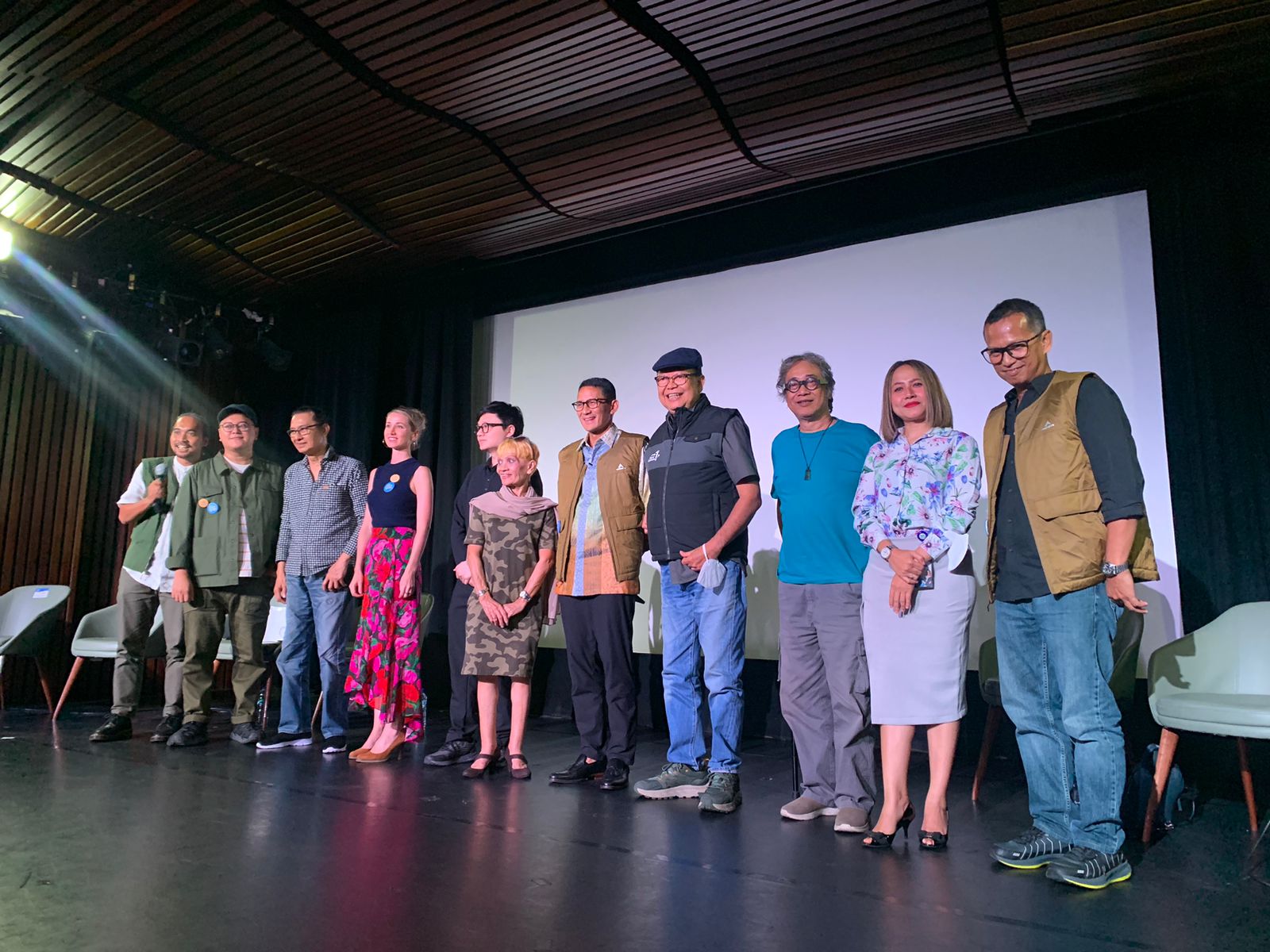 Penyelenggara, sponsor, dan penampil Jazz Gunung Bromo 2023. 