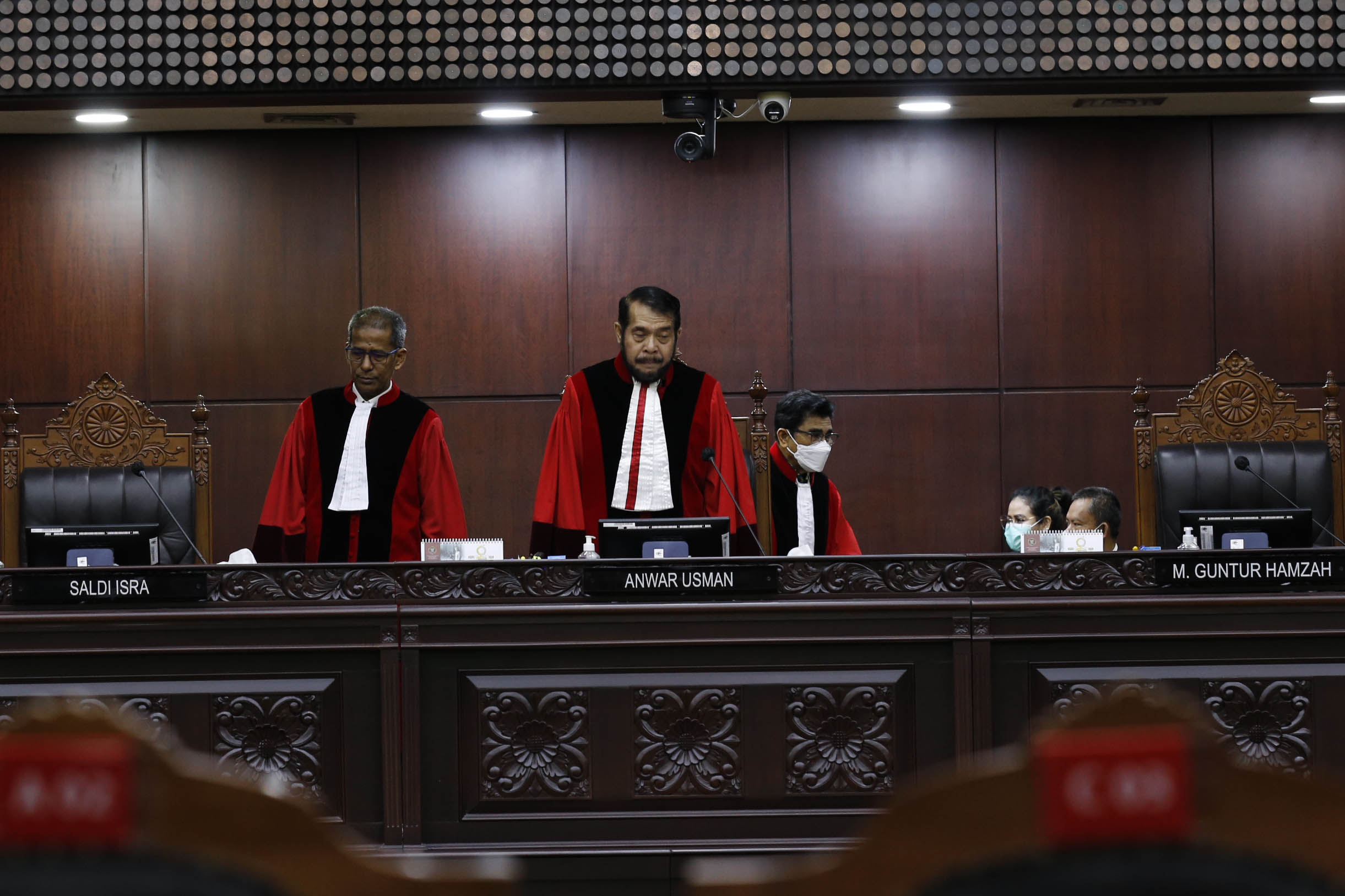 Ketua Majelis Hakim Mahkamah Konstitusi (MK) Anwar Usman dalam sidang Uji Materi UU Pemilu.
