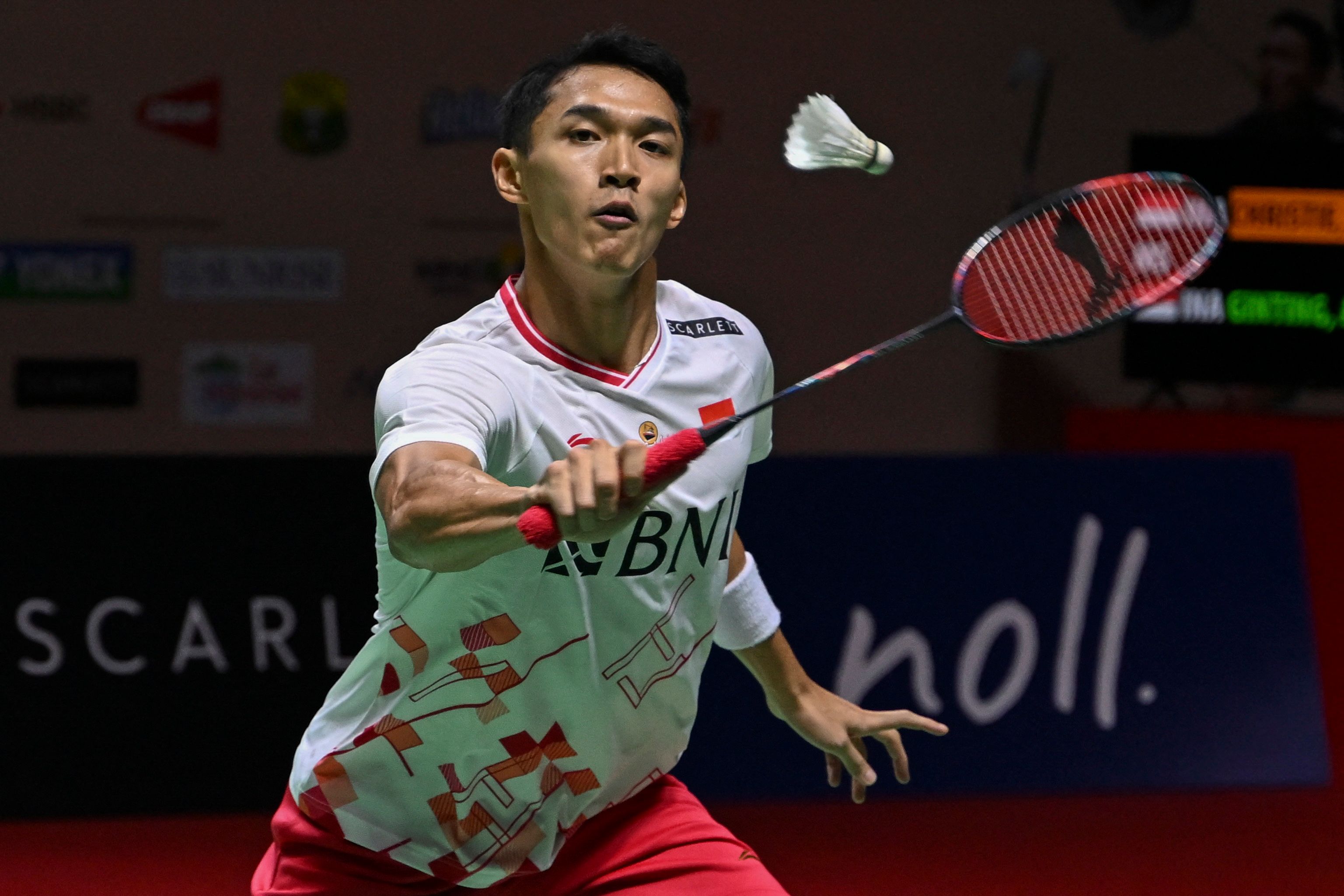 Jonatan Christie saat melawan Anthony Sinisuka Ginting