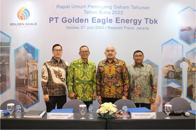 Berdasarkan RUPST, SMMT berhasil mendapatkan laba yang signifikan, sehingga mereka membagikan deviden bagi para pemegang sahamnya. 