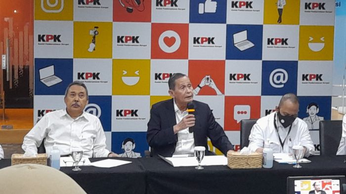 Dewan Pengawas KPK saat konferensi pers 