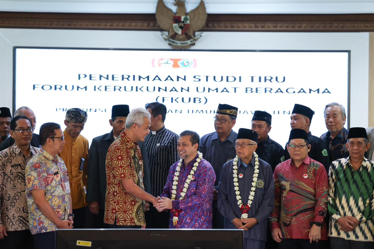 Gubernur Jateng Ganjar Pranowo menerima kunjungan FKUB Kaltim