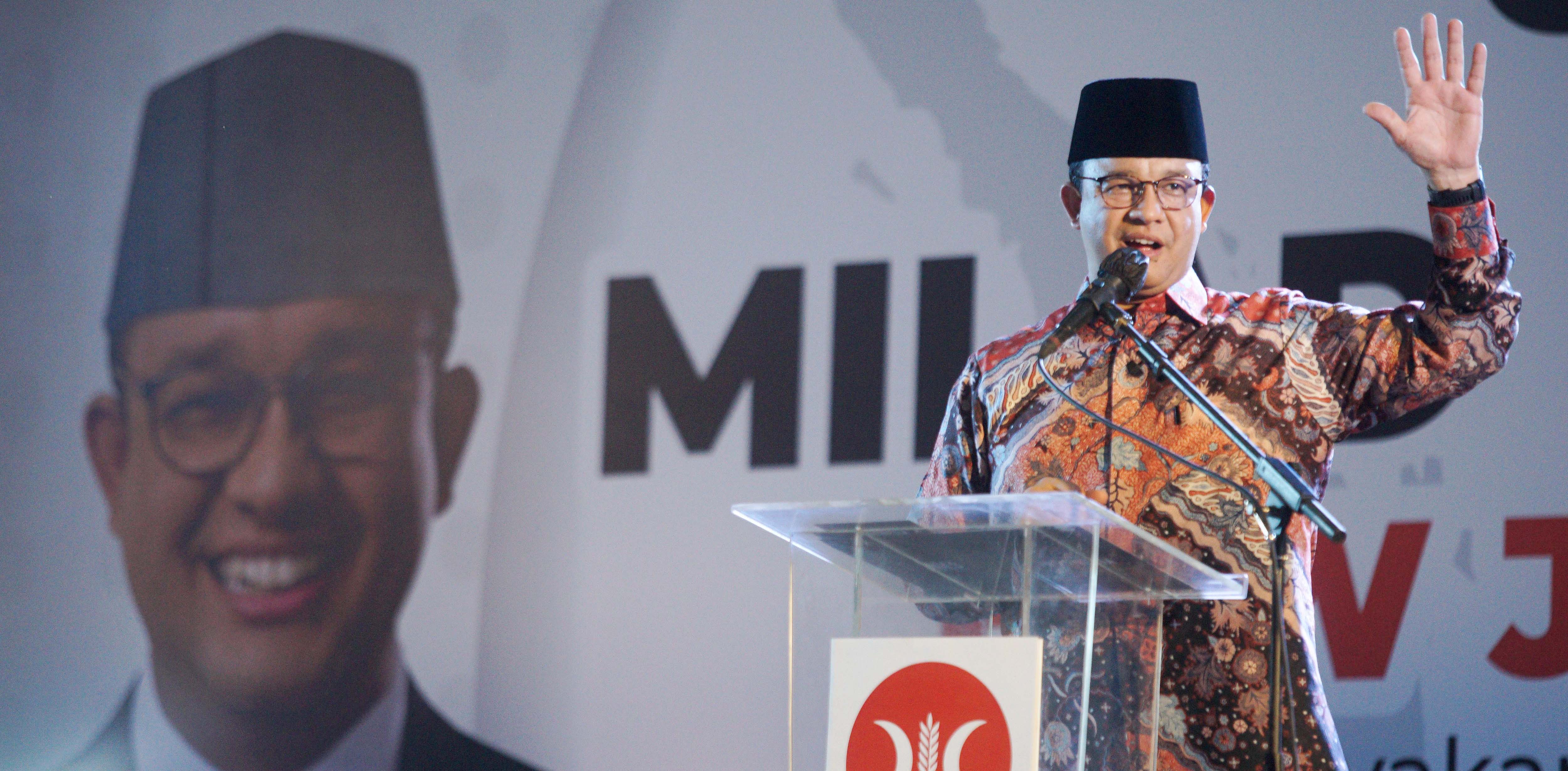 Bakal Calon Presiden RI dari Koalisi Perubahan Anies Baswedan berpidato saat menghadiri Peringatan milad ke-21 PKS