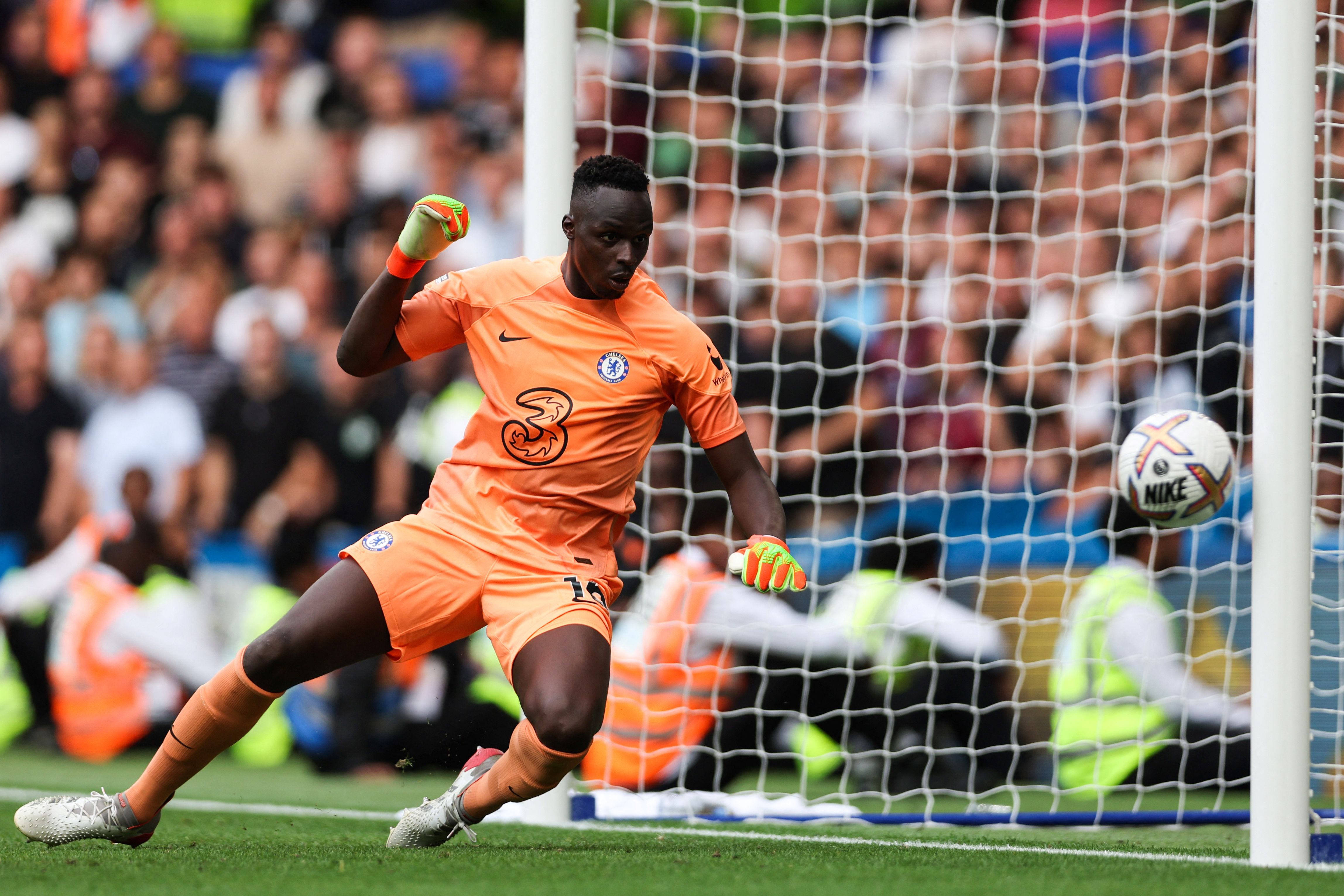 Kiper Chelsea Edouard Mendy