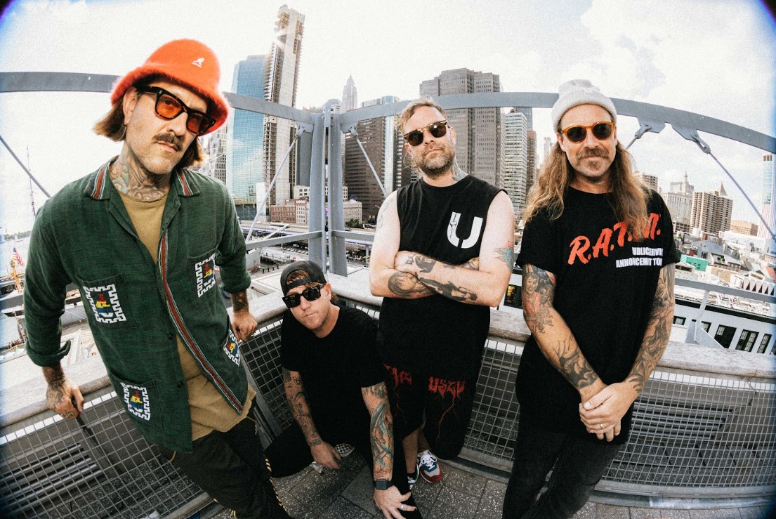 The Used Rilis Video Musik untuk Giving Up