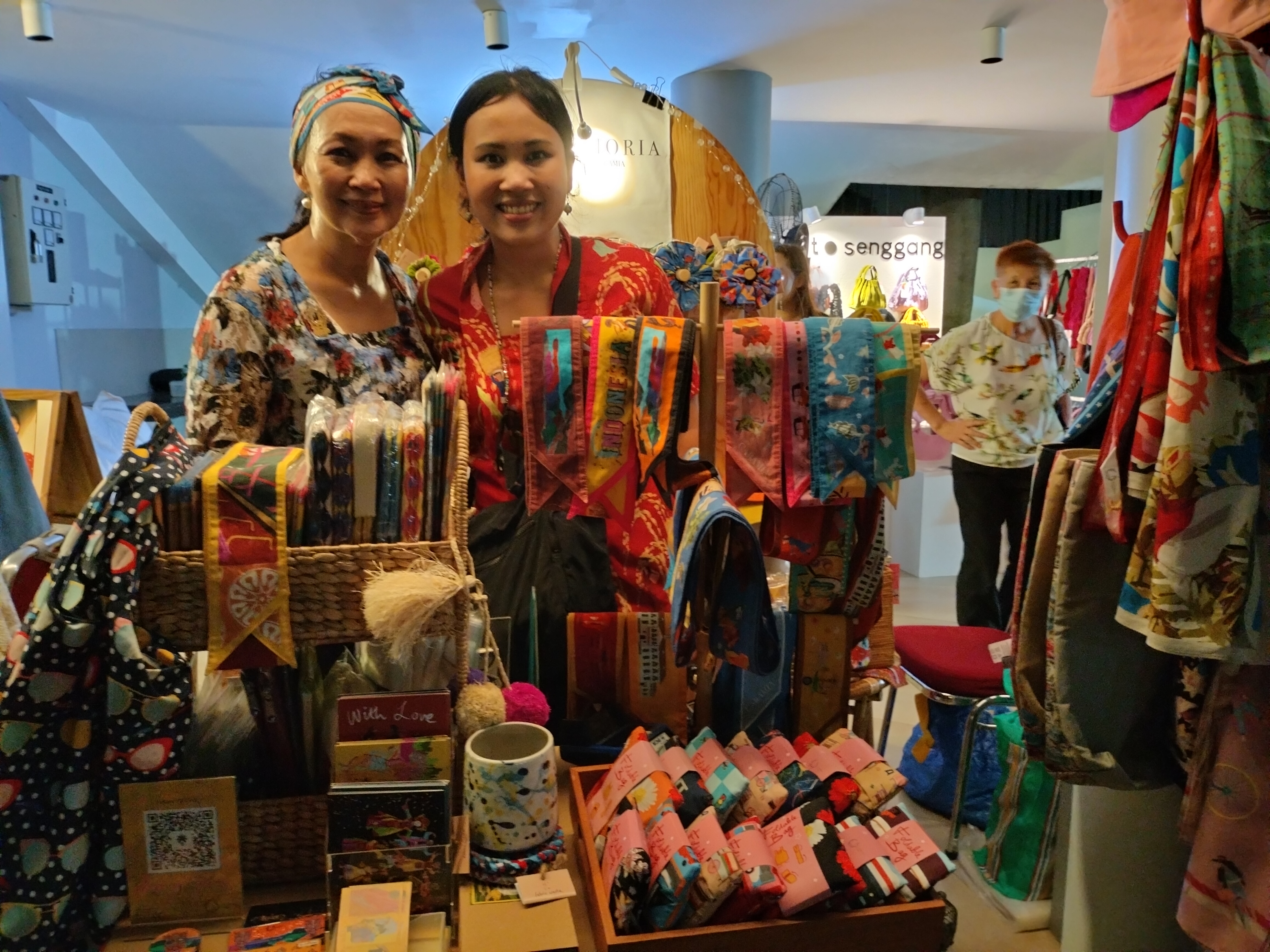 Sejumlah gerai UMKM pada pameran Semasa Piknik di Lapangan Banteng, 2-6 Juni 2023