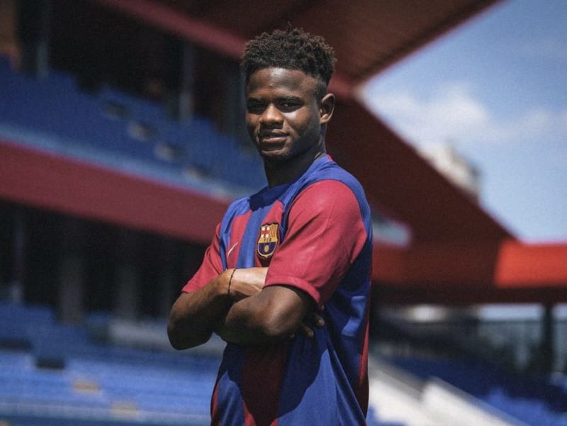 Rekrutan anyar Barcelona Mikayil Faye
